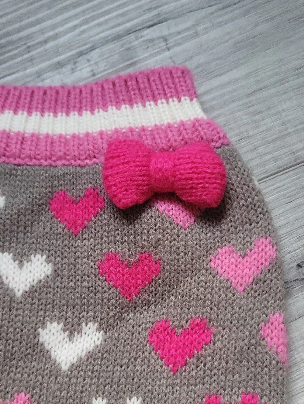 Gray Heart-Print Knit Dog Sweater Pink Trim